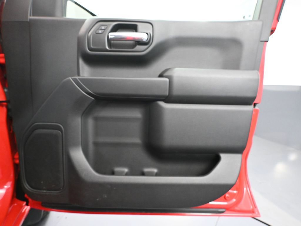 Used 2024 Chevrolet Silverado 1500 Custom image 46