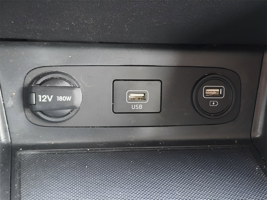 Certified 2023 Hyundai Sonata SE w/ Preferred Accessory Package image 29