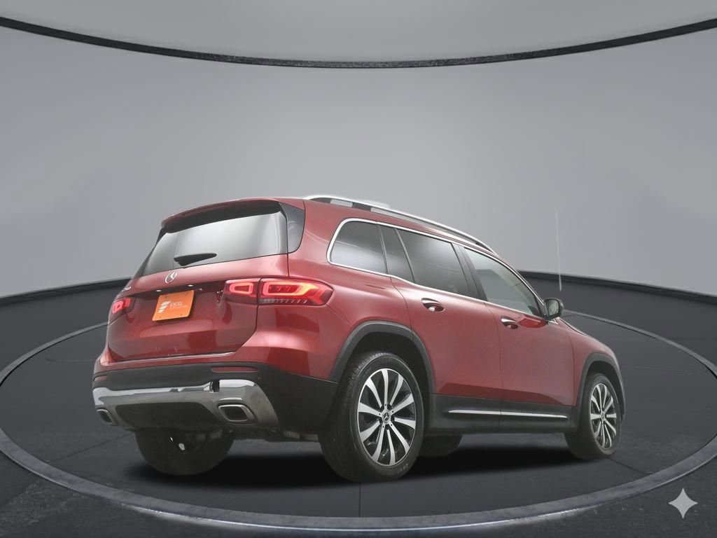 Used 2020 Mercedes-Benz GLB 250 w/ Premium Package image 39