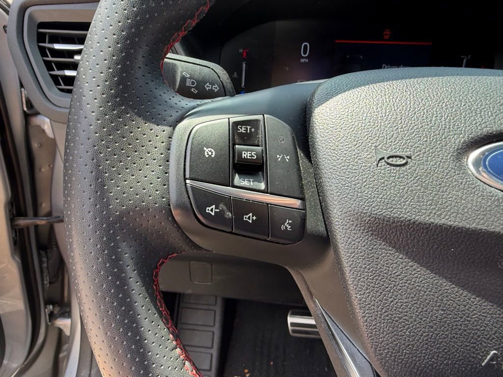 Used 2024 Ford Escape ST-Line FWD image 24