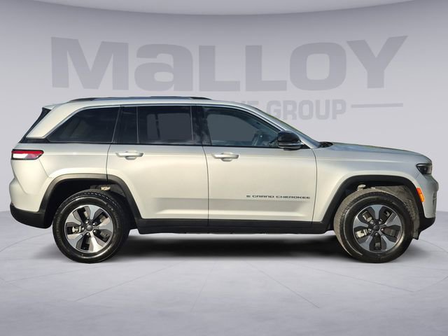 Used 2022 Jeep Grand Cherokee Limited 4xe w/ Luxury Tech Group II AWD/4WD image 6
