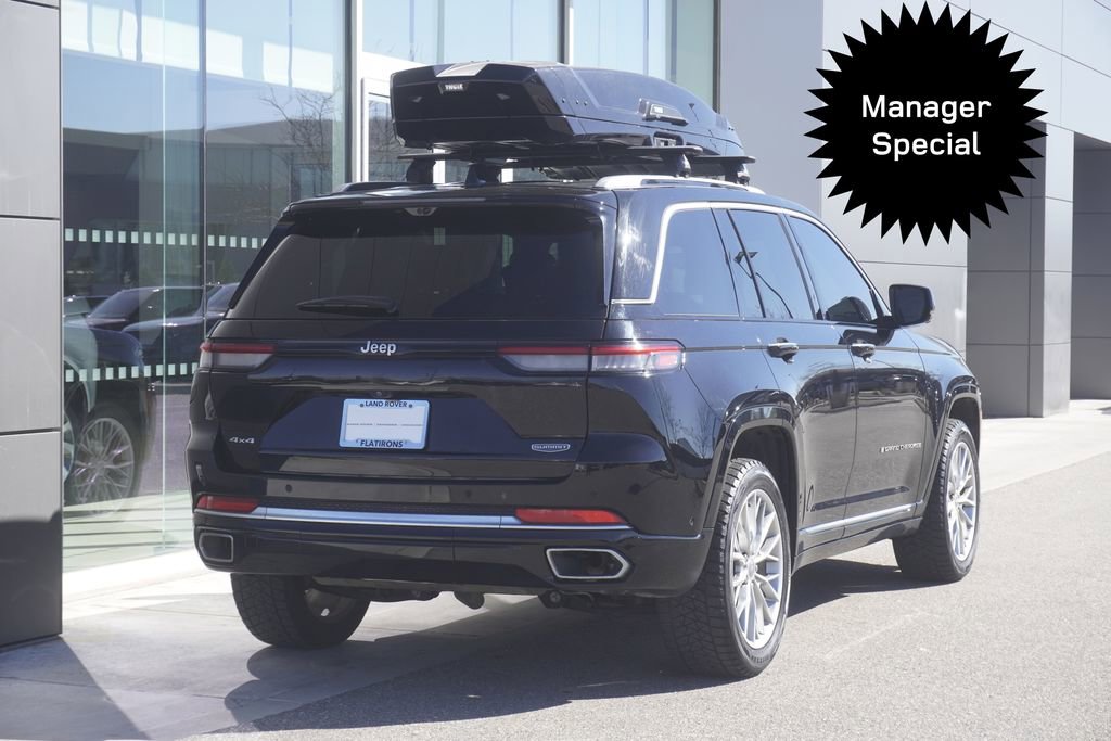 Used 2022 Jeep Grand Cherokee Summit w/ Adv Protech Group IV AWD/4WD image 2