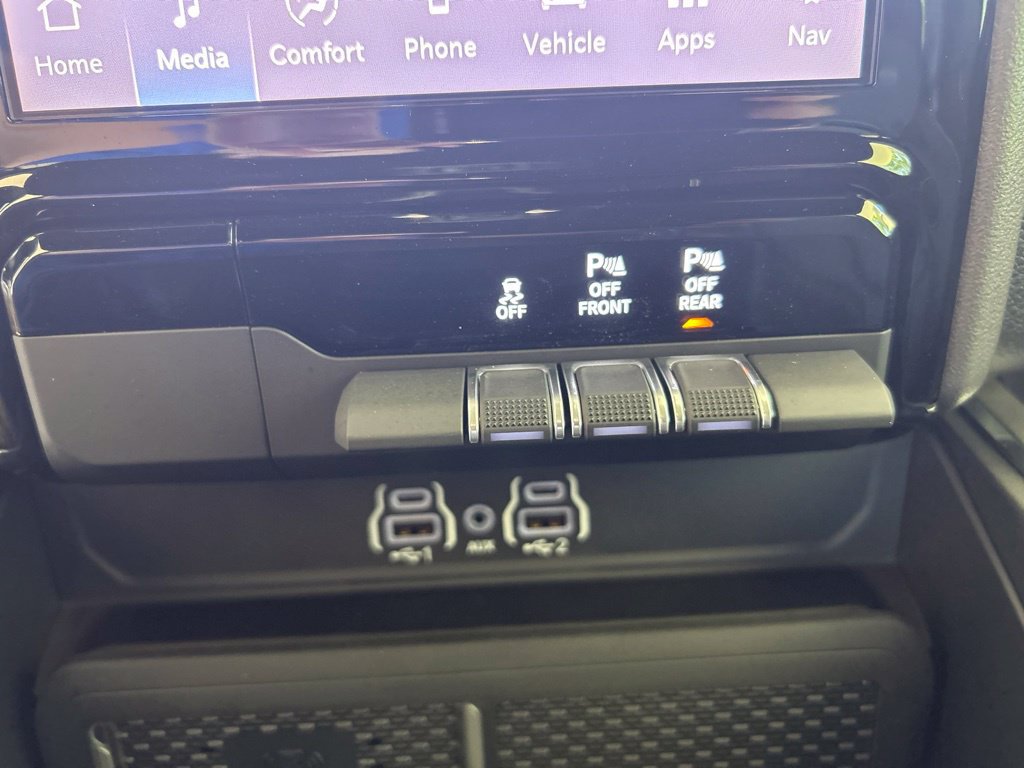 Used 2026 RAM 1500 Laramie AWD/4WD image 49