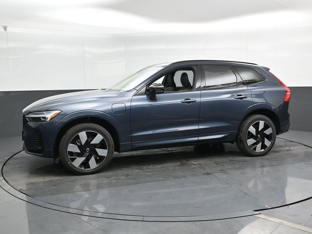 New 2025 Volvo XC60 T8 Plus w/ Protection Package Premier image 6