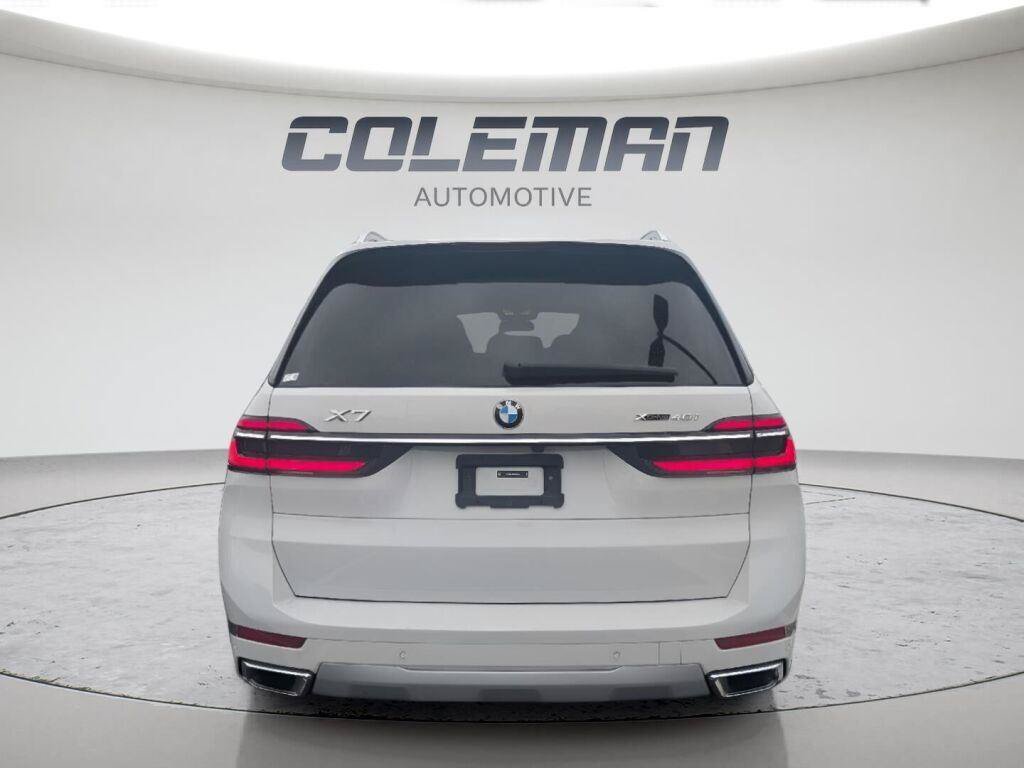 Used 2025 BMW X7 xDrive40i AWD/4WD image 23