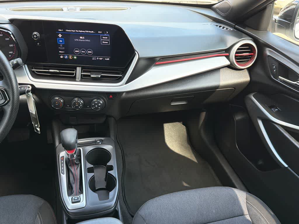 Used 2024 Chevrolet Trax RS w/ Driver Confidence Package FWD image 20