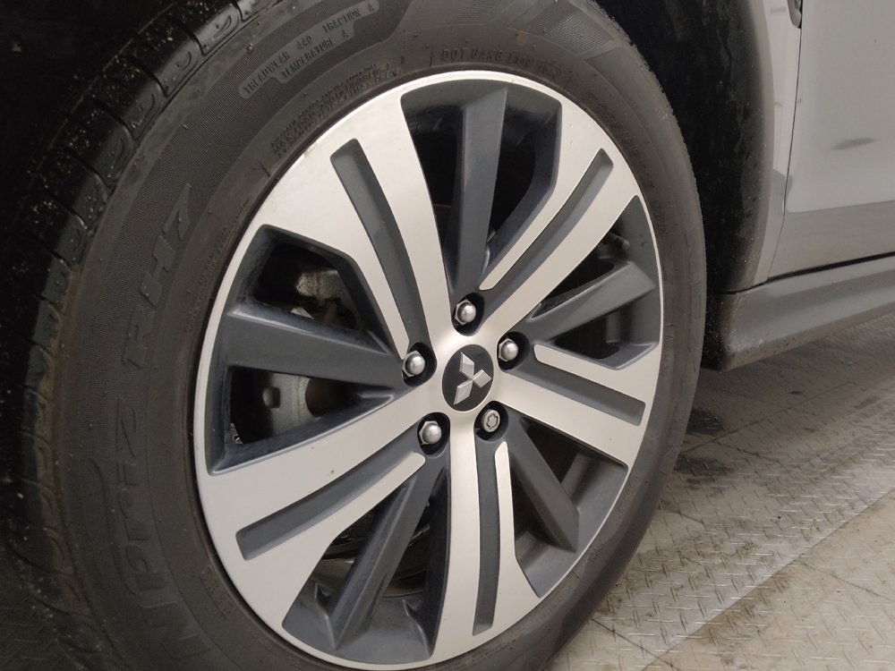 Used 2024 Mitsubishi Outlander Sport AWD image 31