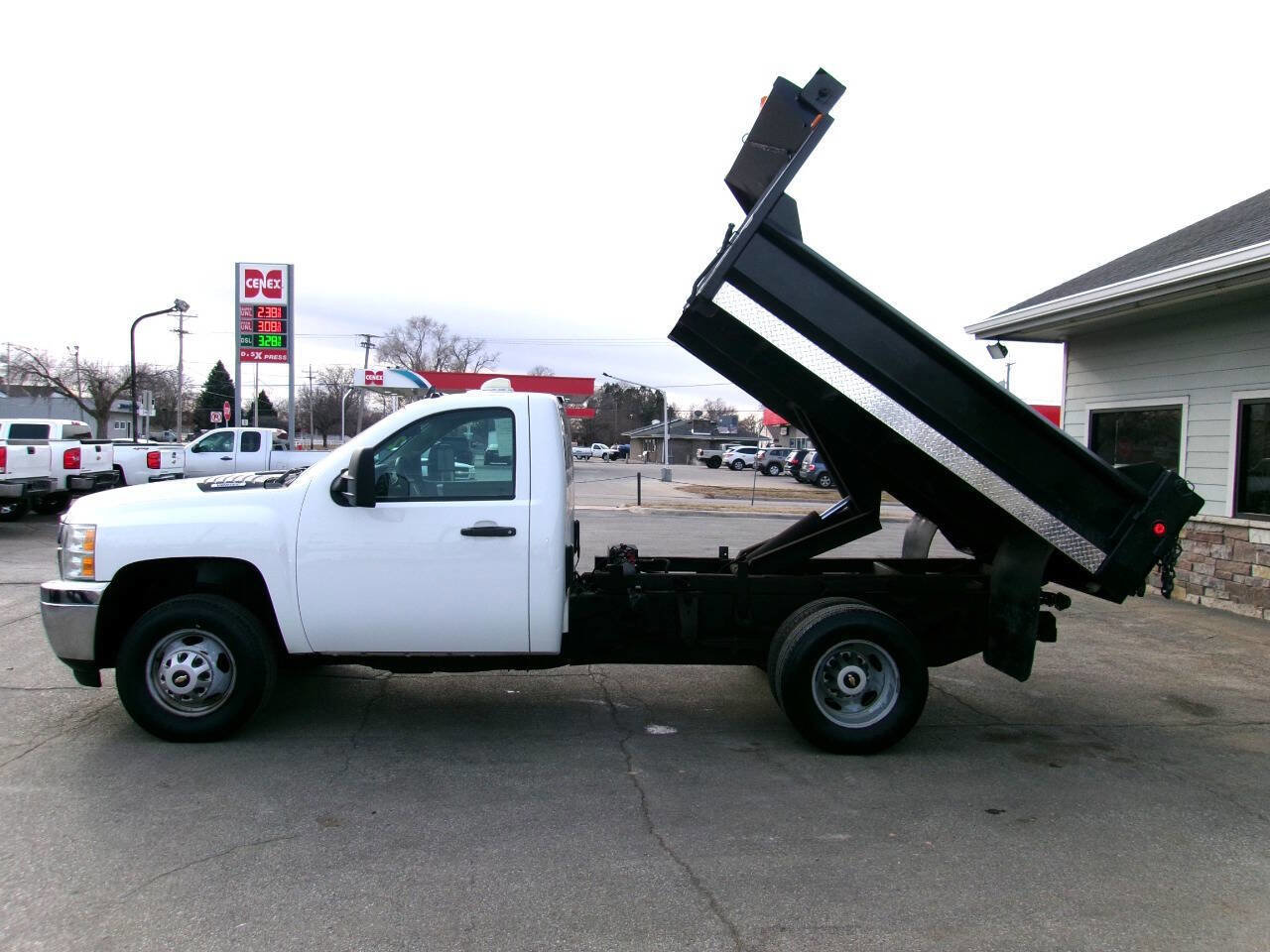 Used 2013 Chevrolet Silverado 3500 W/T w/ Snow Plow Prep Package image 1
