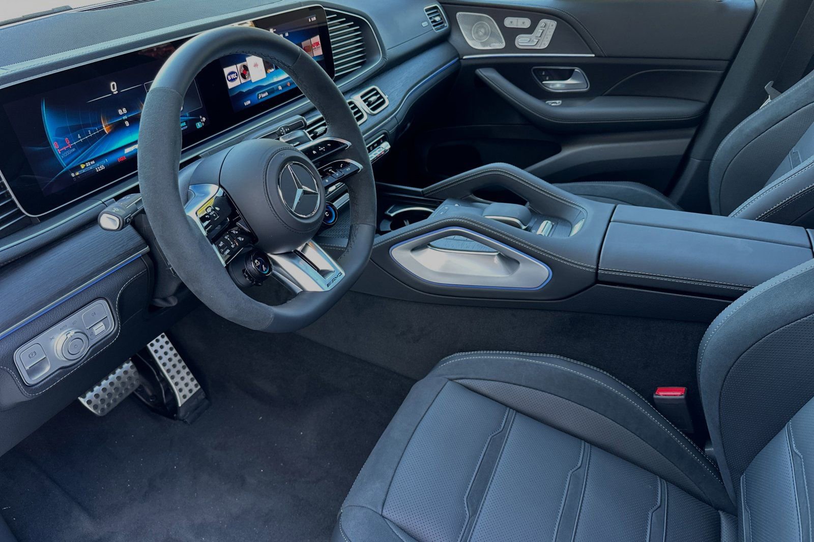 New 2025 Mercedes-Benz GLE 53 AMG 4MATIC Coupe image 10