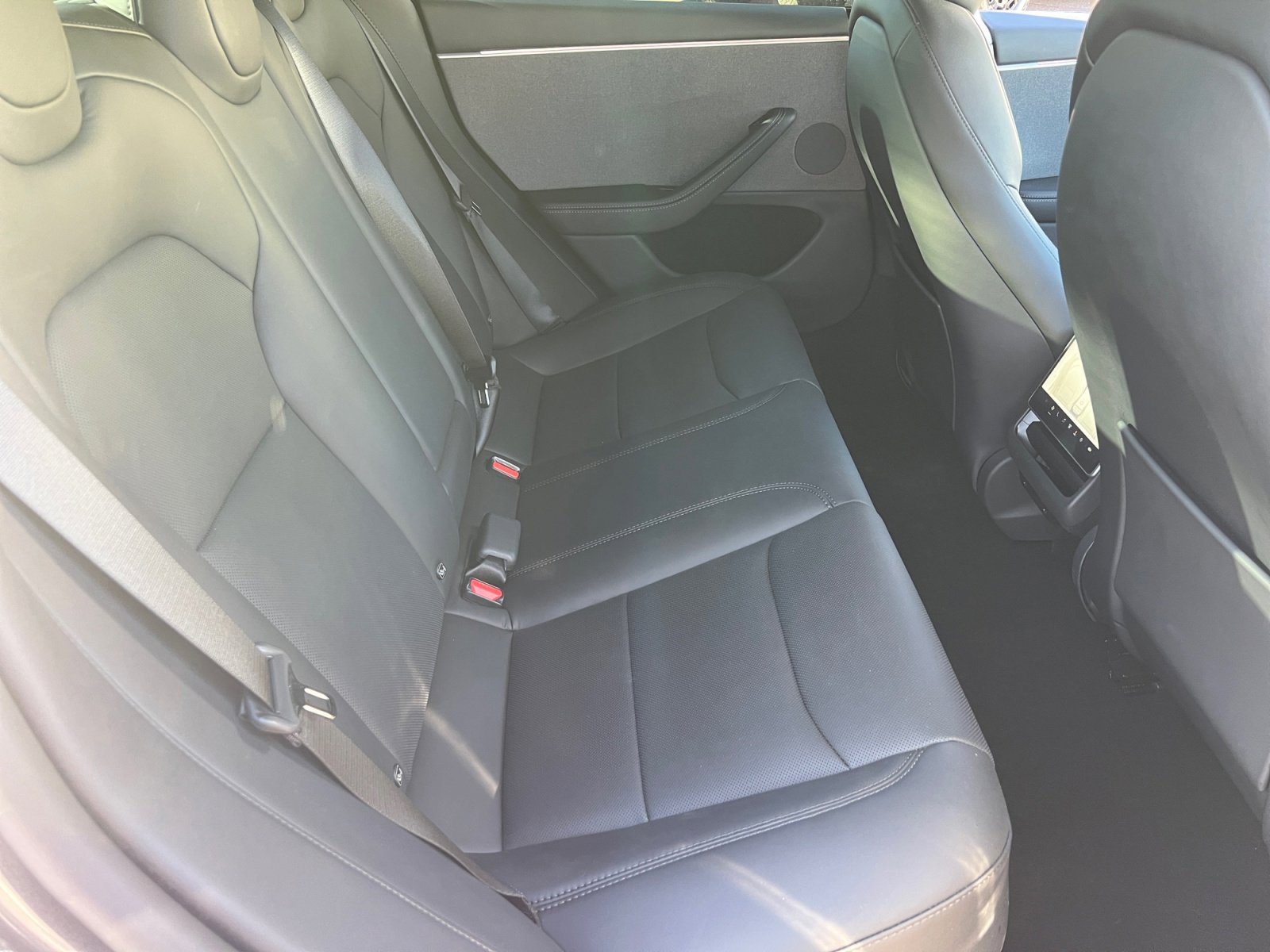 Used 2025 Tesla Model 3 Long Range image 18