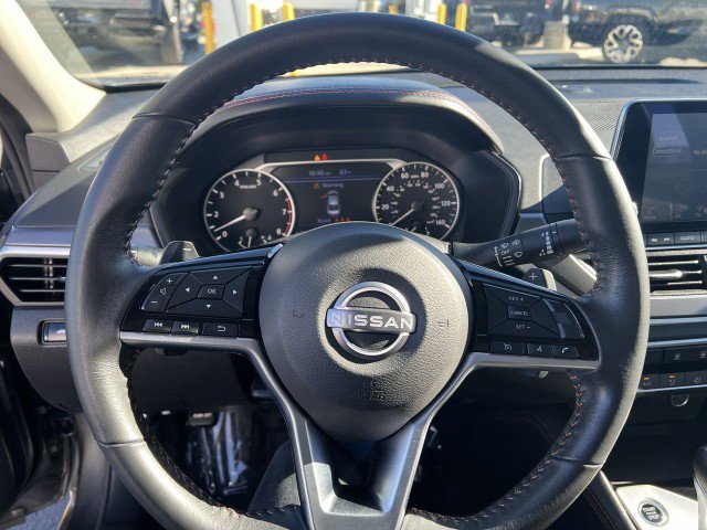 Used 2023 Nissan Altima 2.5 SR image 11