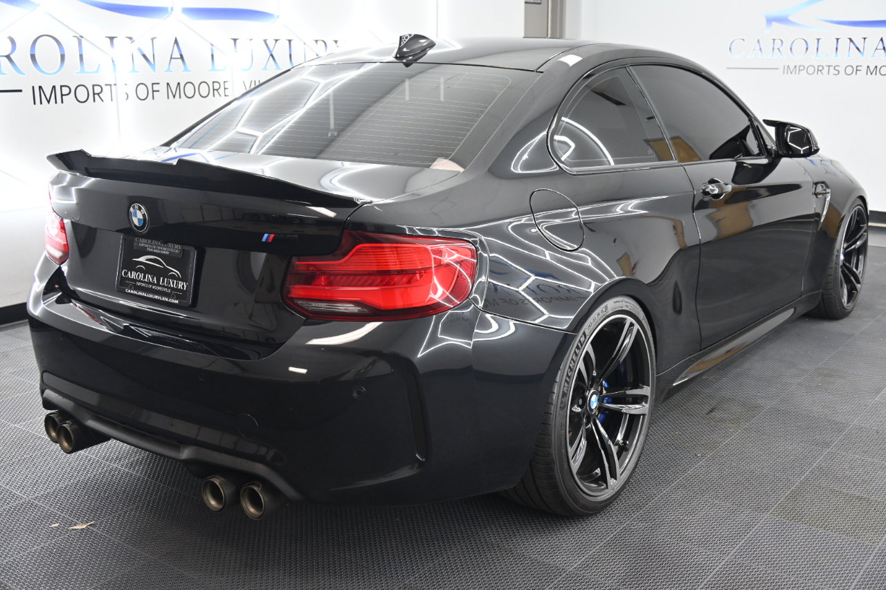 Used 2018 BMW M2 image 4