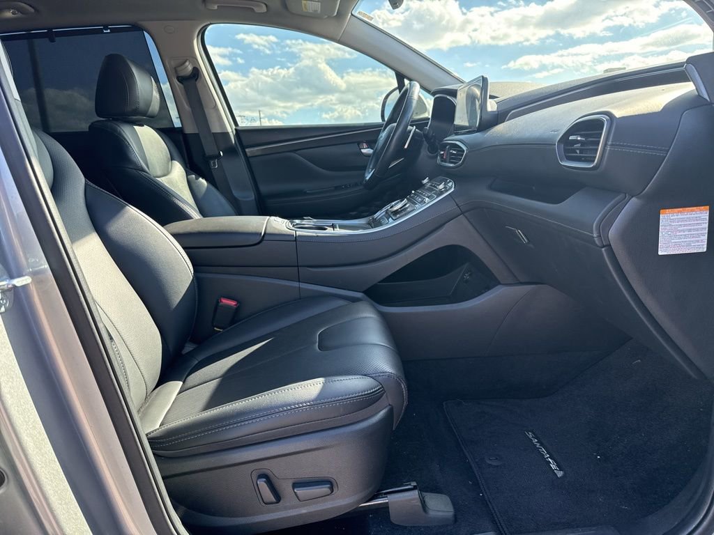 Used 2023 Hyundai Santa Fe SEL Premium image 11