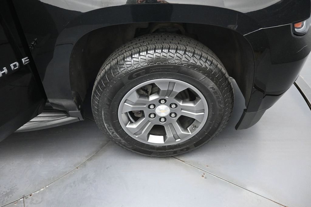 Used 2019 Chevrolet Tahoe LS w/ Skid Plate Package AWD/4WD image 28