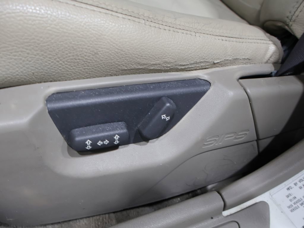 Used 2004 Volvo S40 image 14