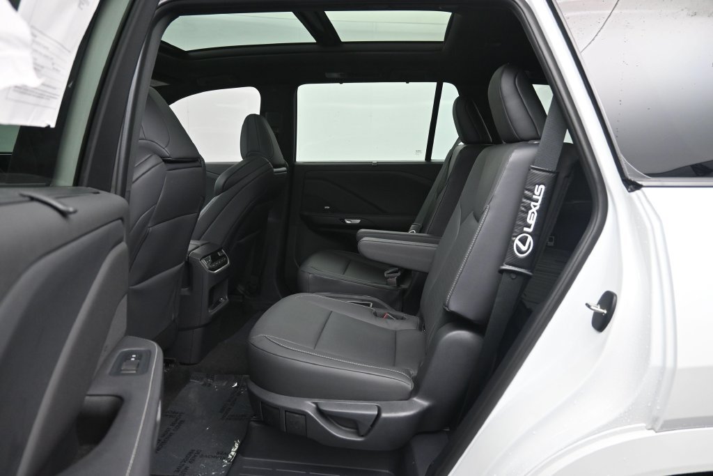 Used 2025 Lexus TX 350 AWD image 28
