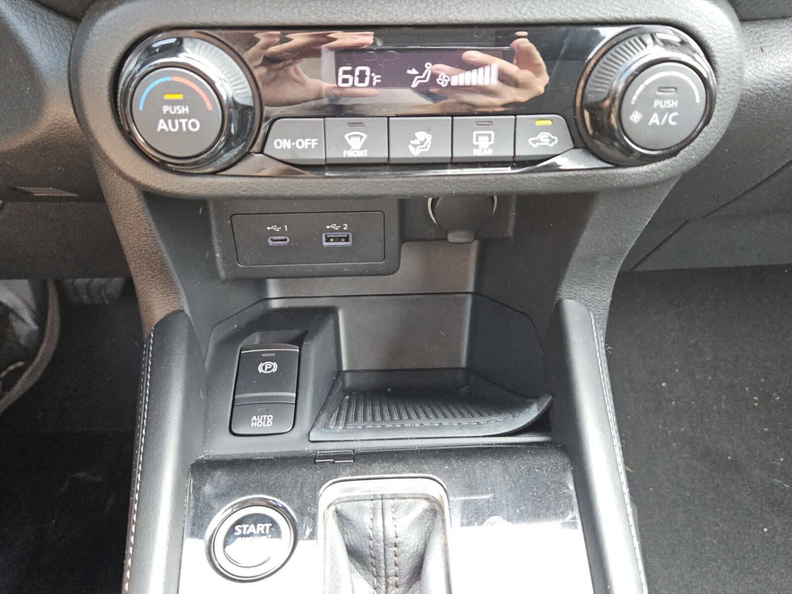 Used 2021 Nissan Kicks SV FWD image 10