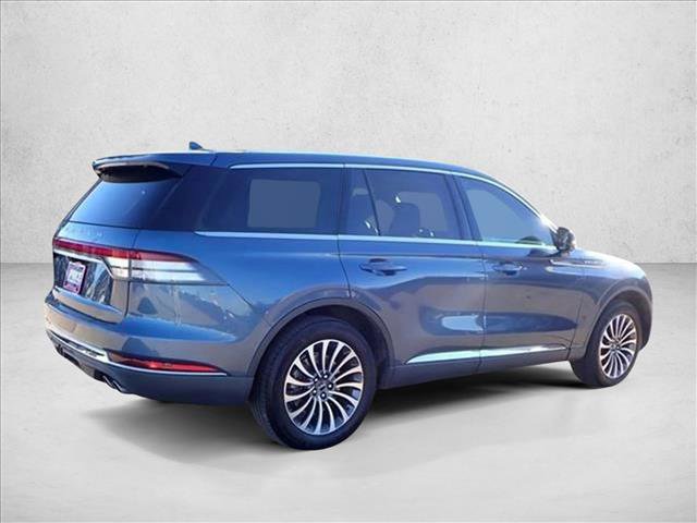 Used 2020 Lincoln Aviator Reserve w/ Elements Package Plus image 4