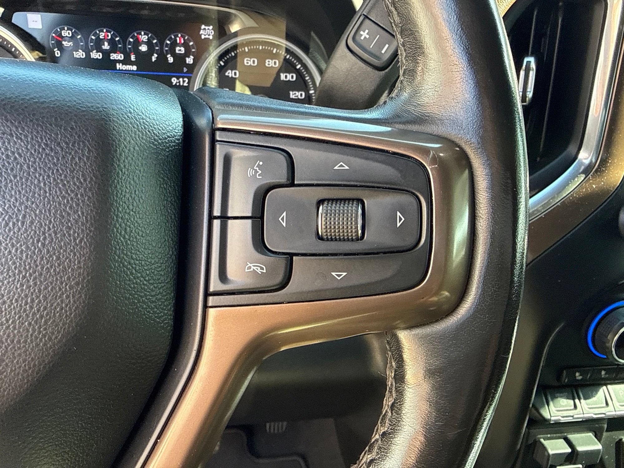 Used 2021 Chevrolet Silverado 3500 High Country AWD/4WD image 14