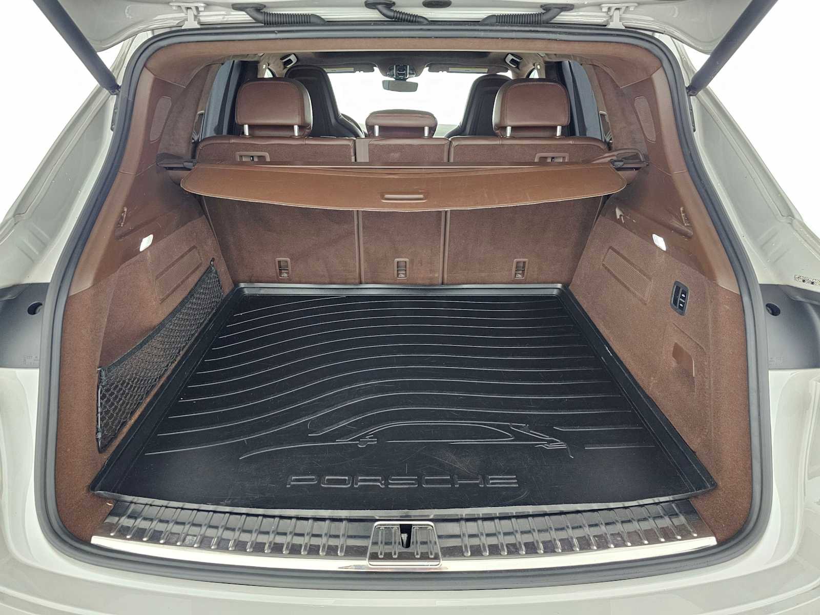 Used 2022 Porsche Cayenne Turbo S w/ Assistance Package image 14