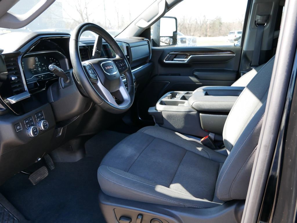 Used 2023 GMC Sierra 1500 Elevation w/ X31 Off-Road Package AWD/4WD image 15