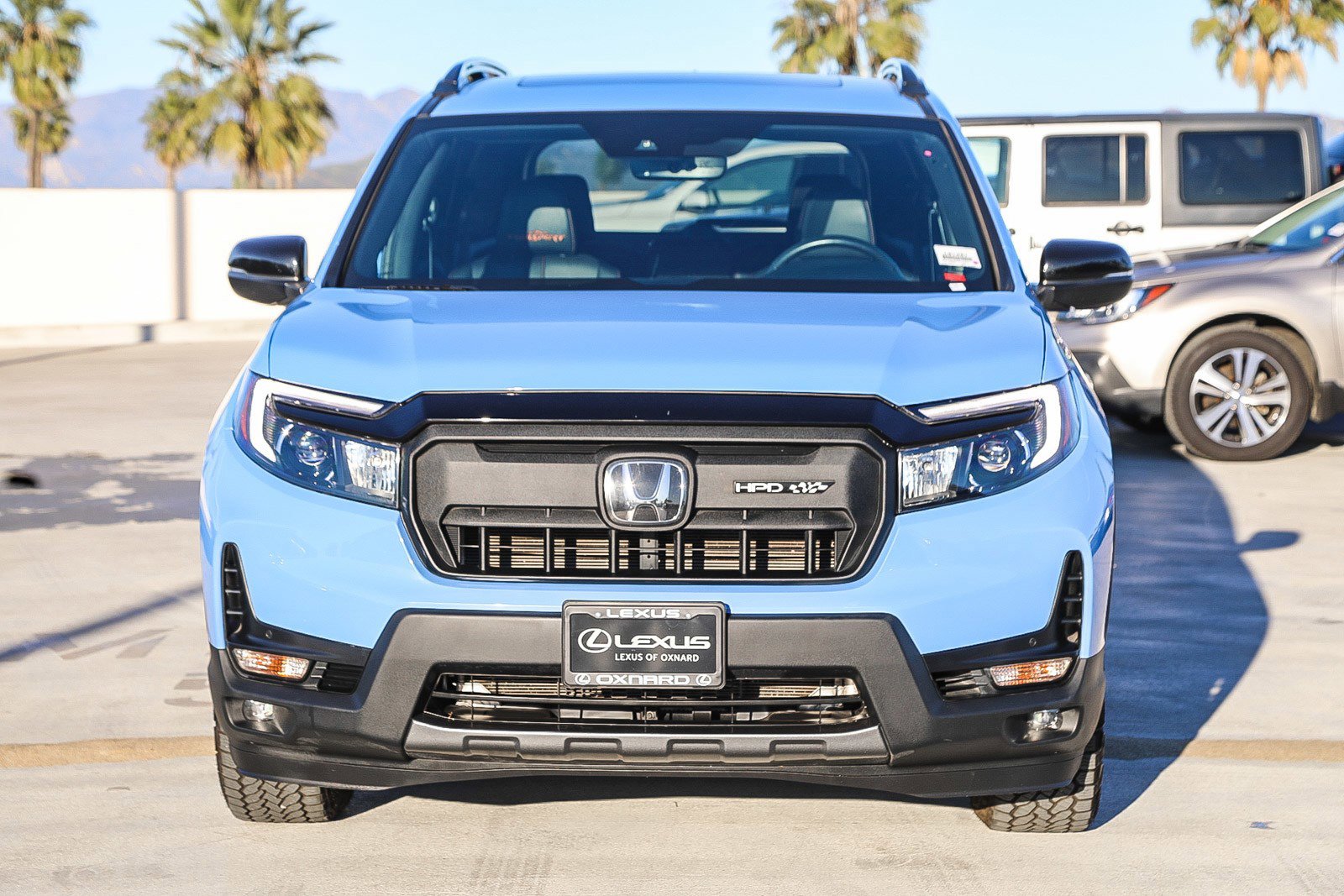 Used 2024 Honda Passport TrailSport image 2