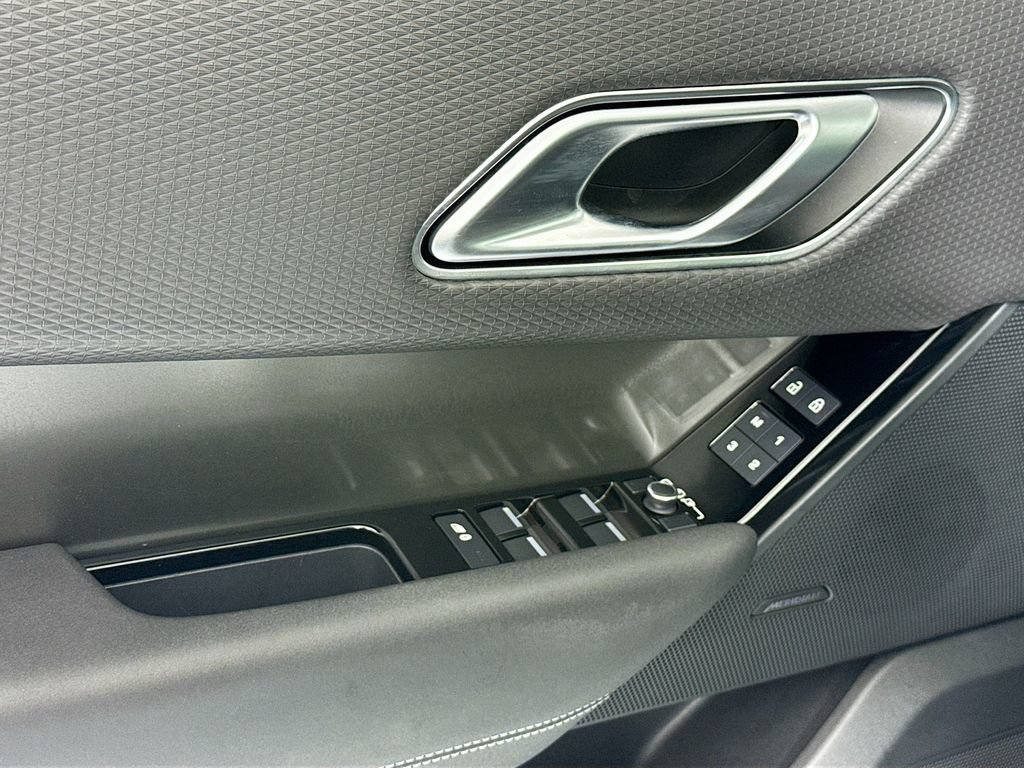 Used 2023 Land Rover Range Rover Velar S AWD/4WD image 23
