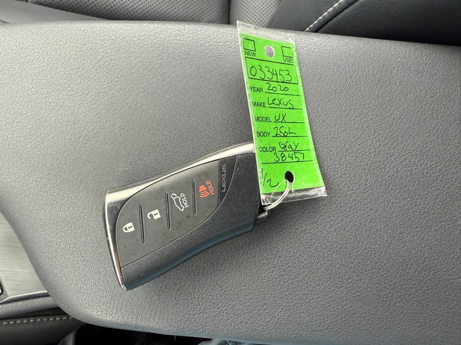 Used 2020 Lexus UX 250h w/ Luxury Package image 40