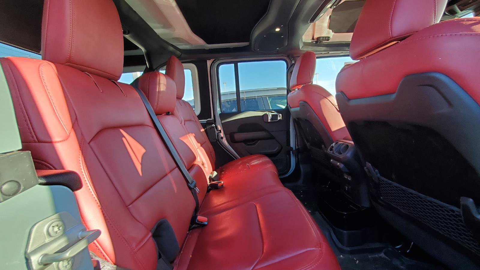 Used 2024 Jeep Wrangler Unlimited Rubicon 392 image 6