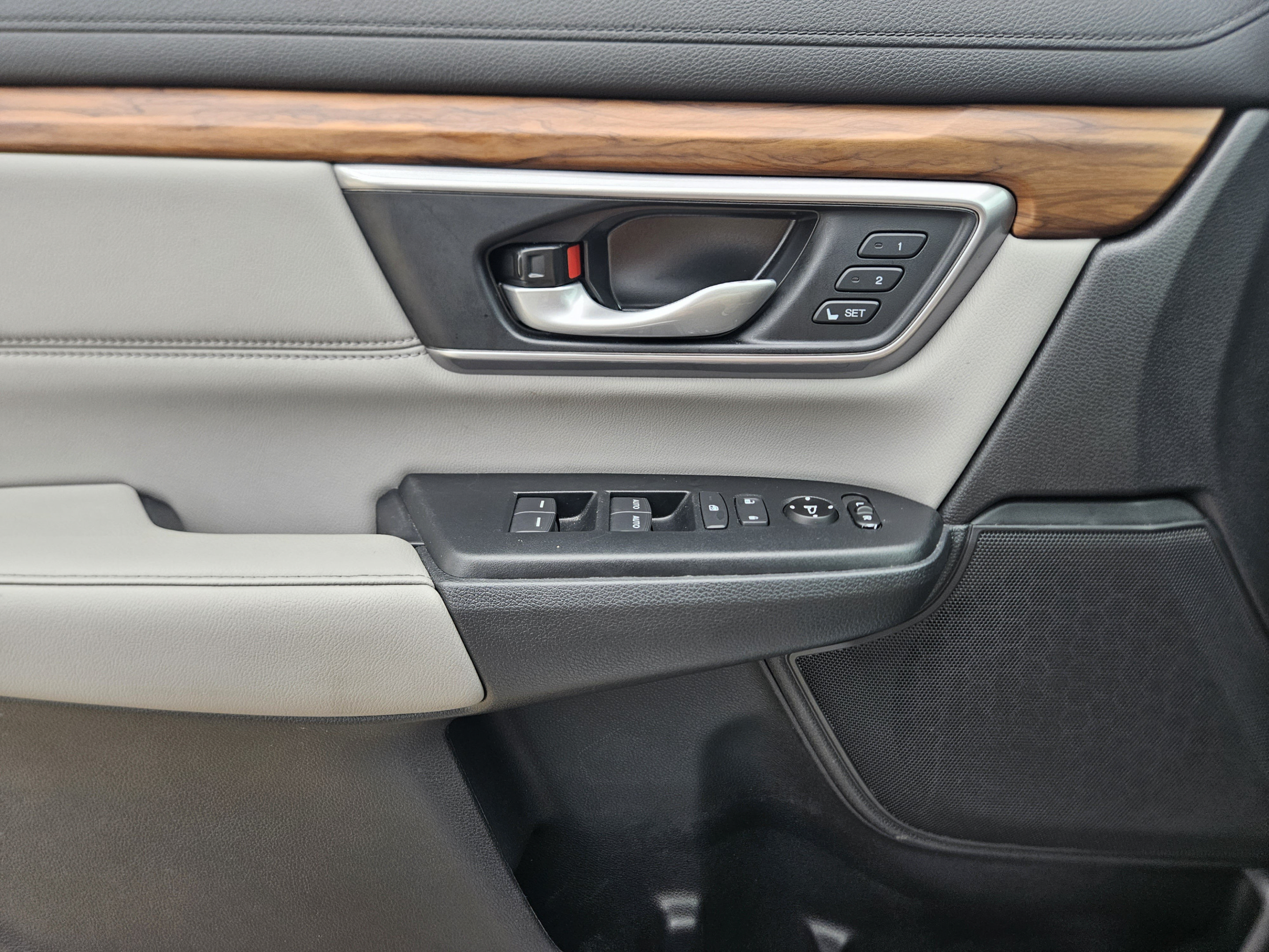Used 2020 Honda CR-V EX-L image 15