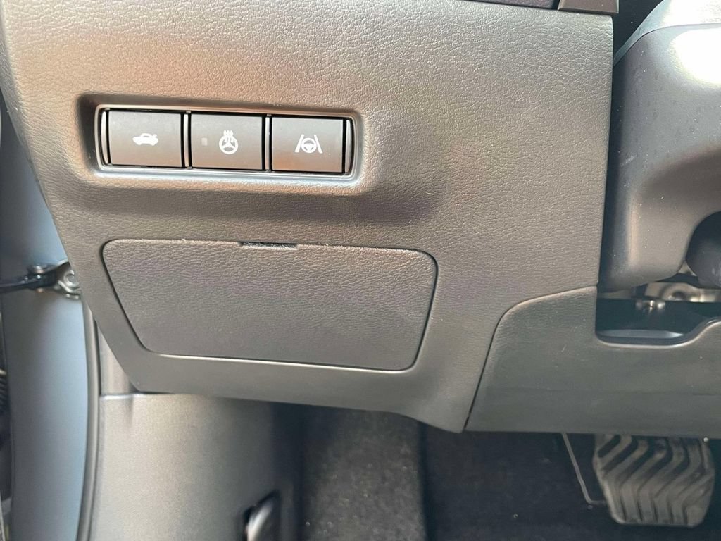New 2026 Nissan Sentra SL w/ Floor Mat Package FWD image 21