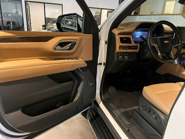 Used 2023 Chevrolet Tahoe Premier w/ Premium Package 2 image 8
