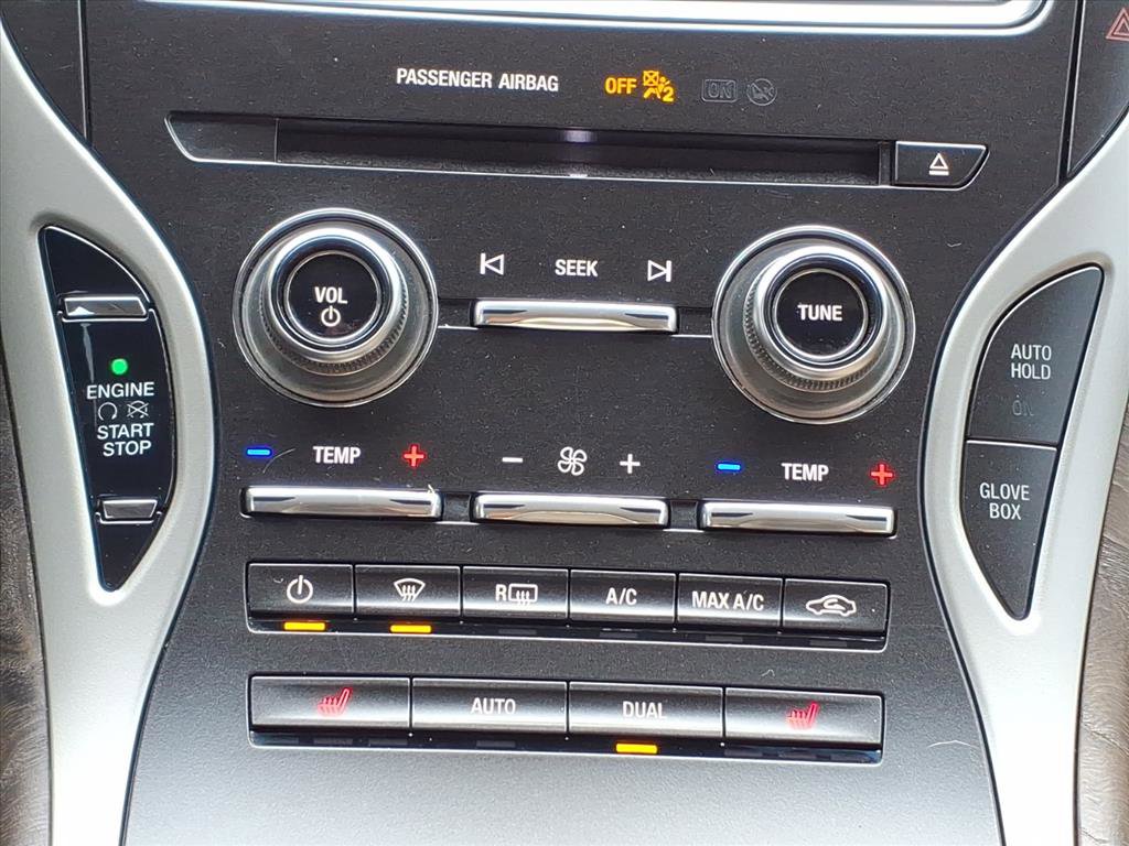 Used 2019 Lincoln Nautilus Select image 24