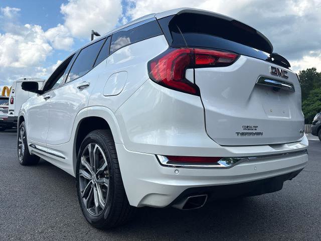 Used 2020 GMC Terrain Denali w/ Denali Premium Package AWD/4WD image 9