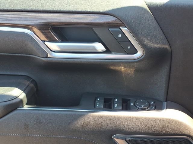 Used 2022 Chevrolet Silverado 1500 RST AWD/4WD image 16