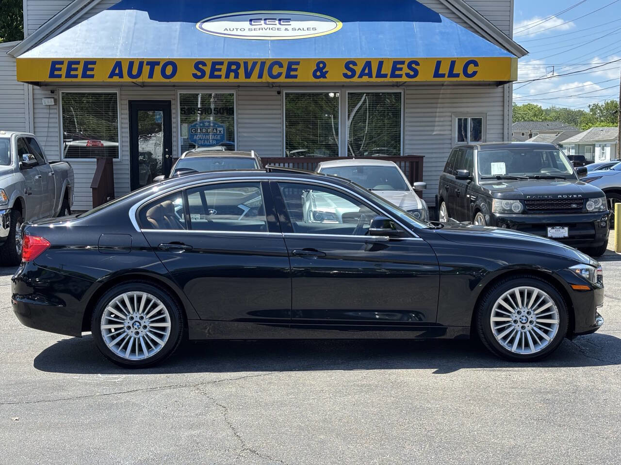 Used 2014 BMW 328i xDrive Sedan AWD/4WD image 1