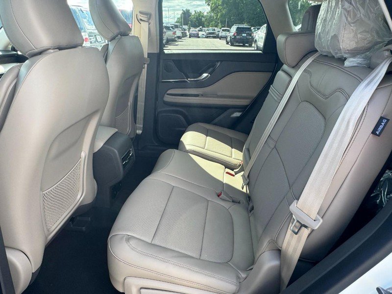 New 2024 Lincoln Corsair Grand Touring w/ Equipment Group 301A AWD/4WD image 12