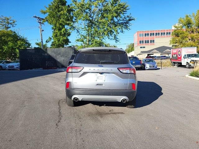 Used 2022 Ford Escape SE w/ Convenience Package image 4