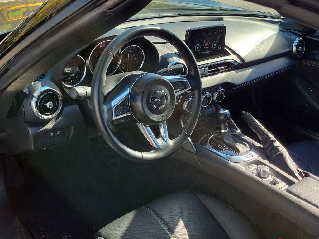 Used 2021 MAZDA MX-5 Miata Grand Touring RWD image 15