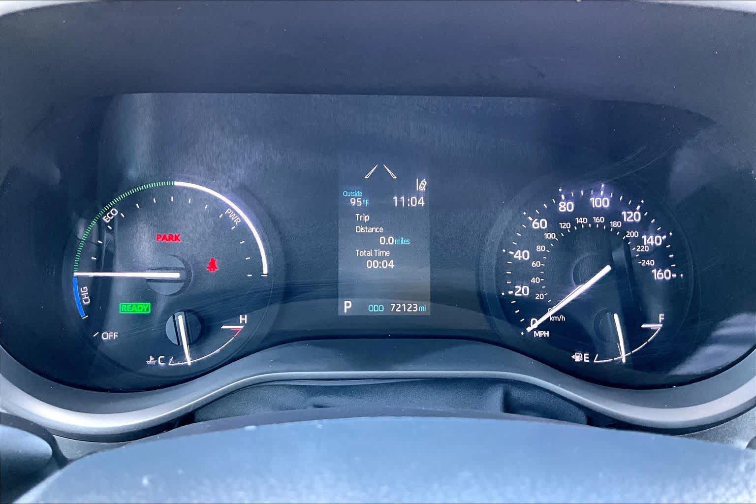 Used 2021 Toyota Sienna XLE FWD image 25