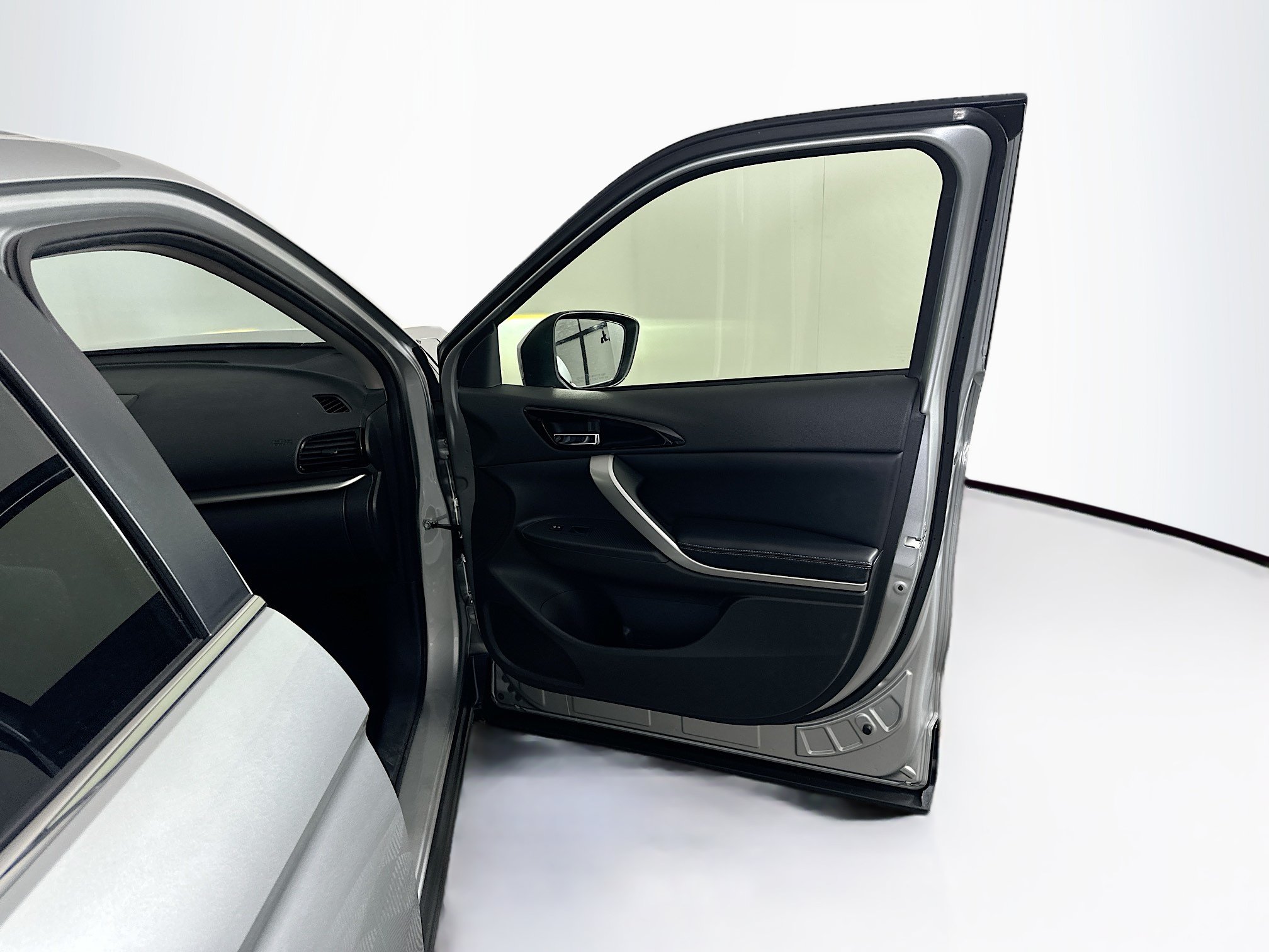 Used 2024 Mitsubishi Eclipse Cross SE AWD/4WD image 34