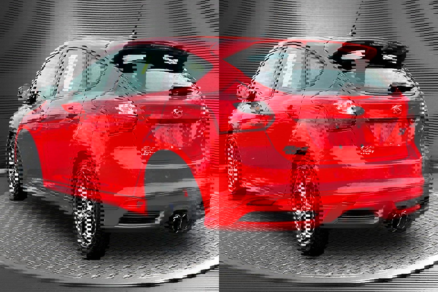 Used 2014 Ford Focus ST w/ Equipment Group 202A FWD image 4