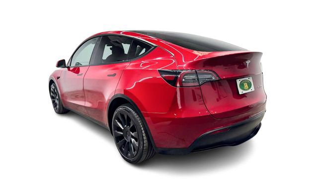 Used 2023 Tesla Model Y Long Range AWD/4WD image 7