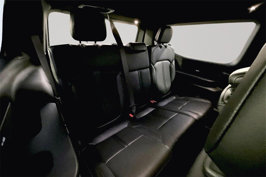 Used 2022 Jeep Wagoneer Series II image 29