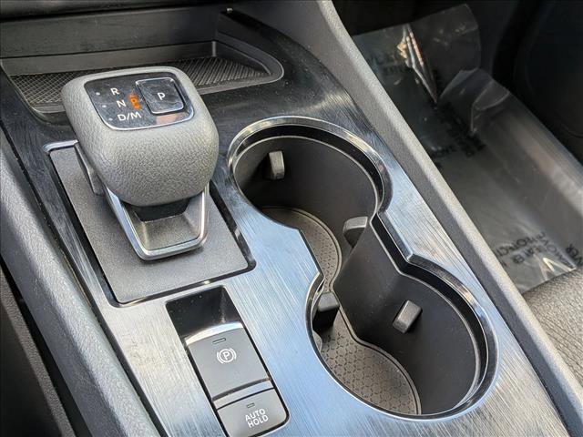 Used 2024 Nissan Rogue SV FWD image 11