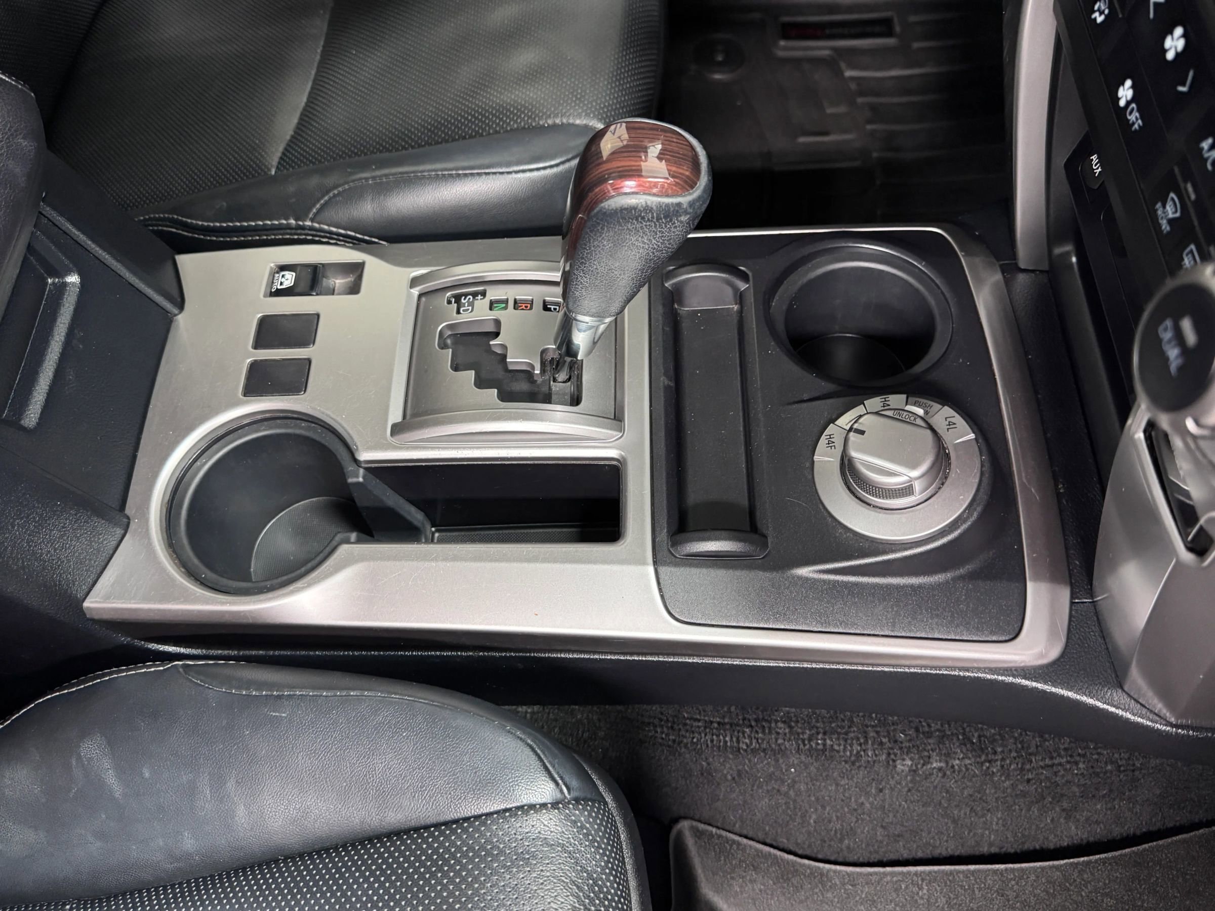 Used 2016 Toyota 4Runner Limited w/ Convenience Package image 13