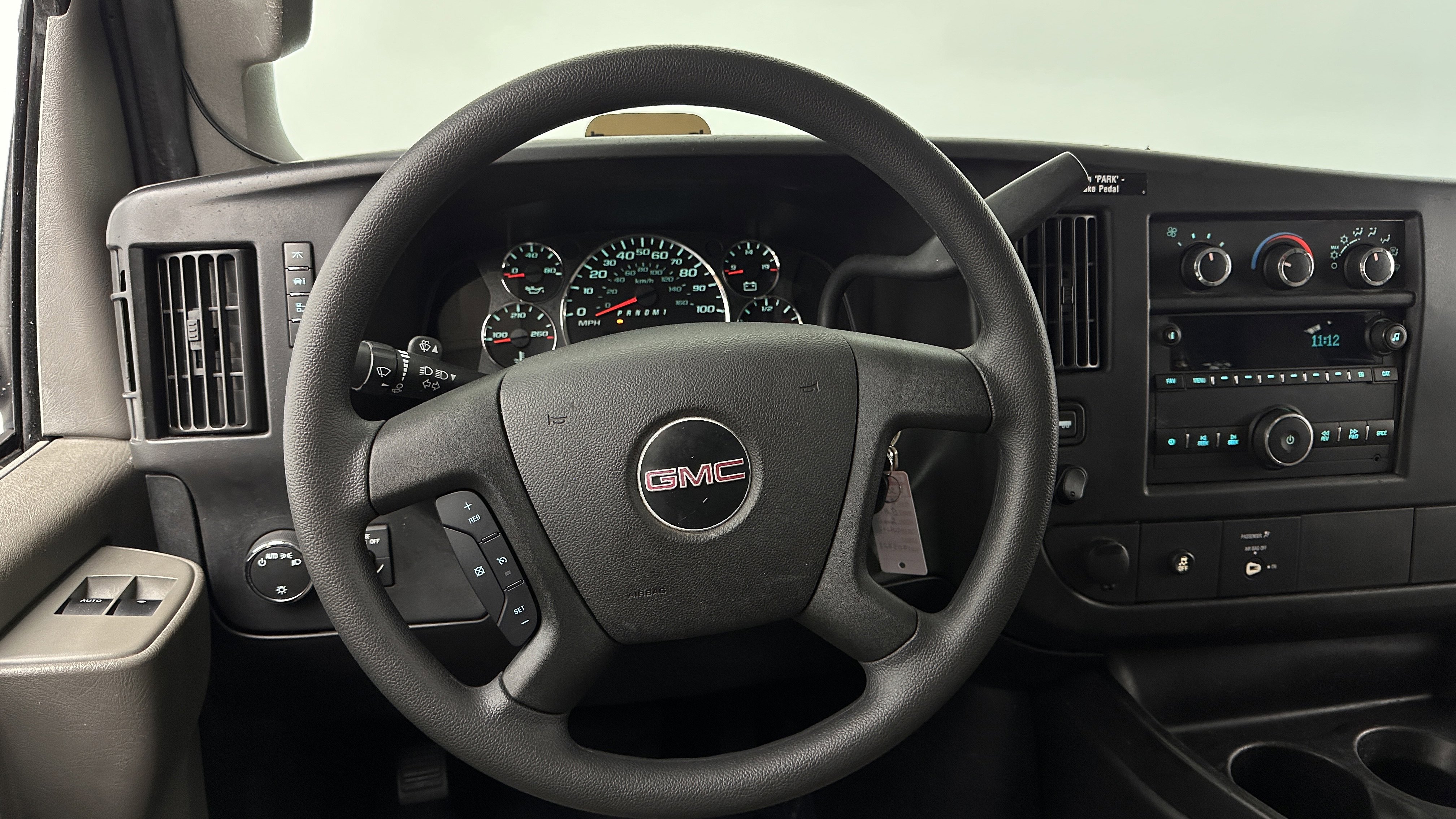 Used 2016 GMC Savana 2500 image 17