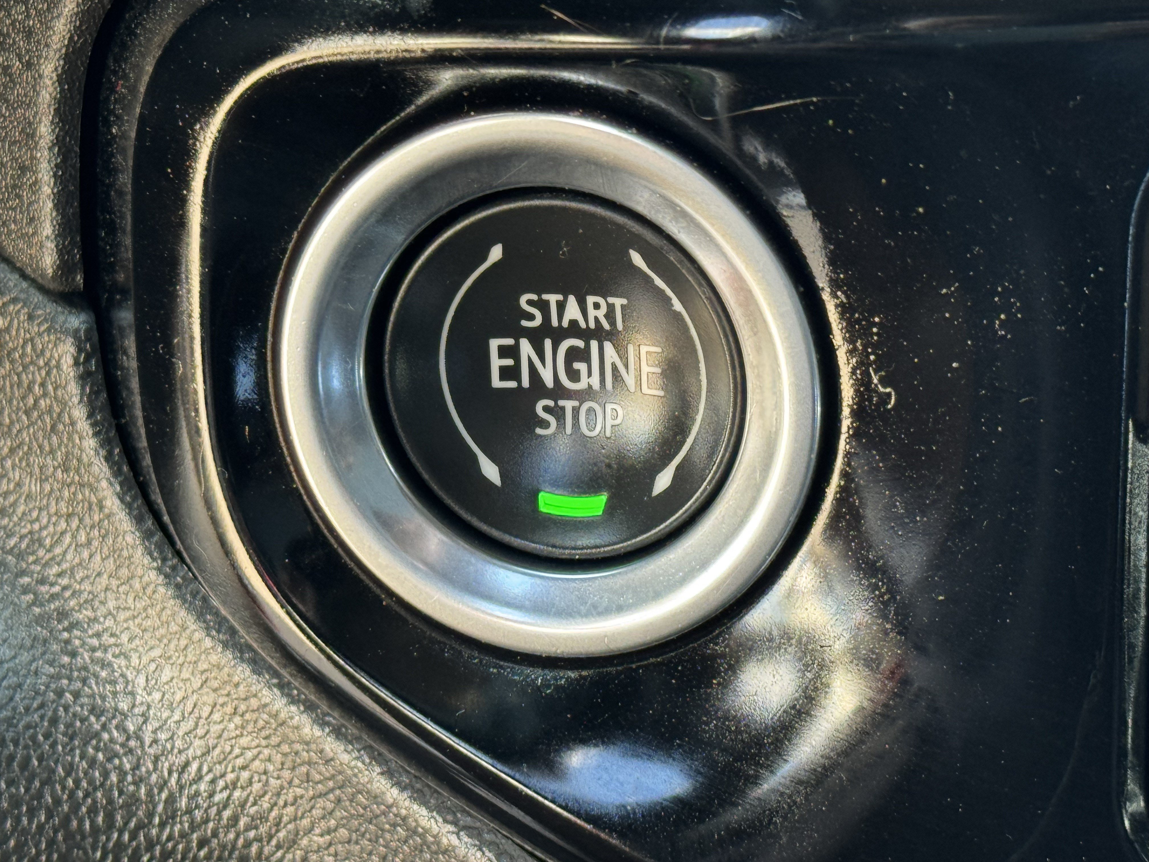 Used 2023 Chevrolet Silverado 1500 RST RWD image 32