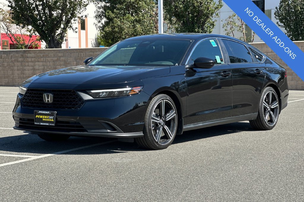 Used 2023 Honda Accord Sport image 8