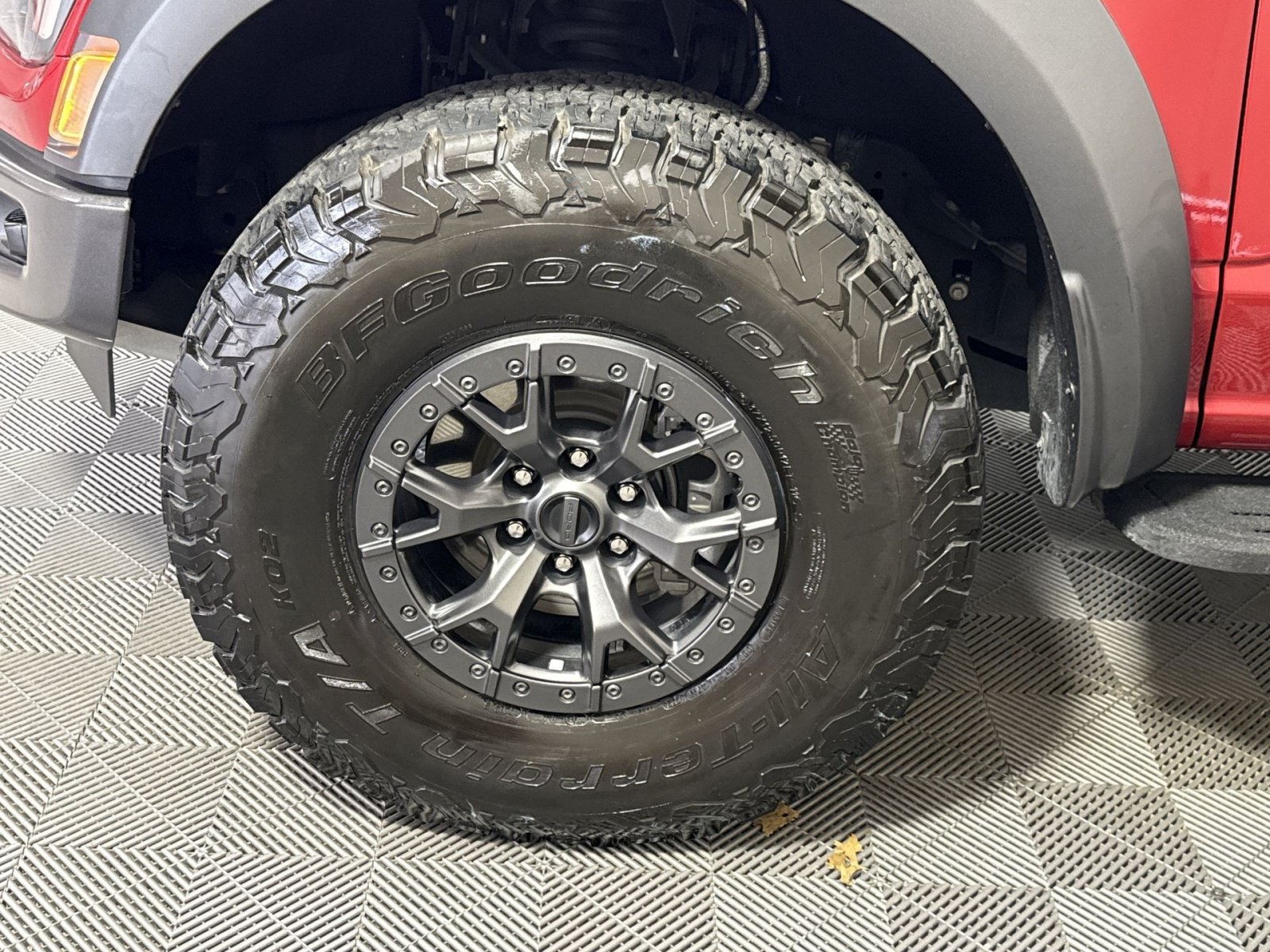 Used 2022 Ford F150 Raptor w/ Raptor 37 Performance Package AWD/4WD image 12